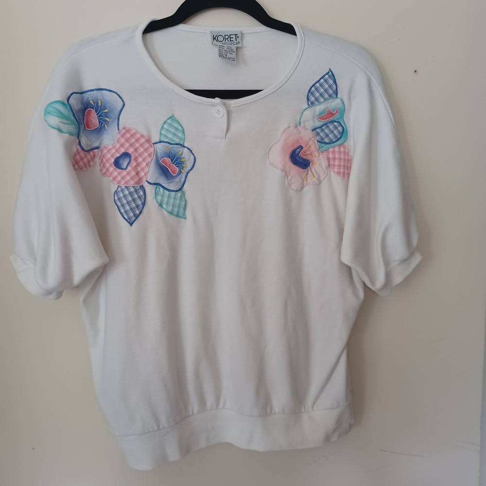 Koret Francisca Vtg White Floral Applique Henley Sweatshirt Top Women M Grandma